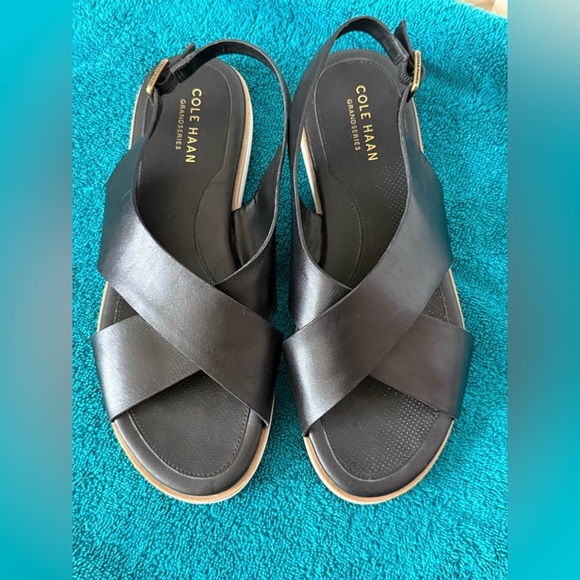 Cole Haan's Grand Series Mira Crossband Sandals, Black Leather Womens Sz 7b - Picture 1 of 9